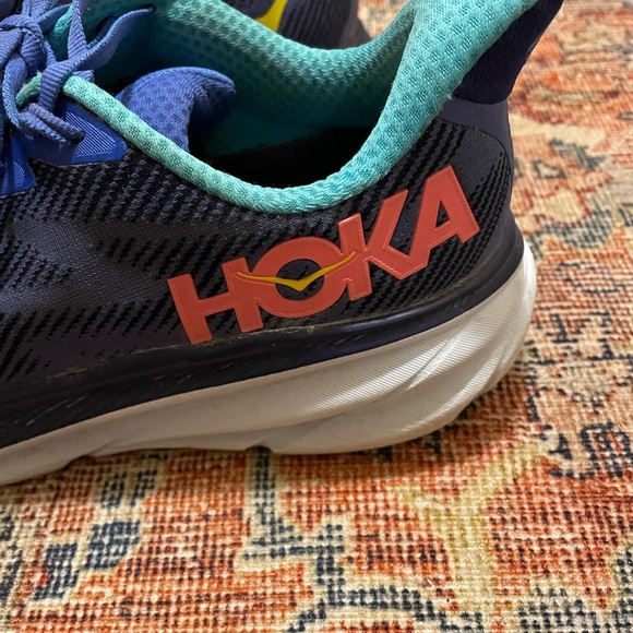 Hoka Women's Clifton 9 running shoe in the Bellwether Blue color. - Picture 2 of 5